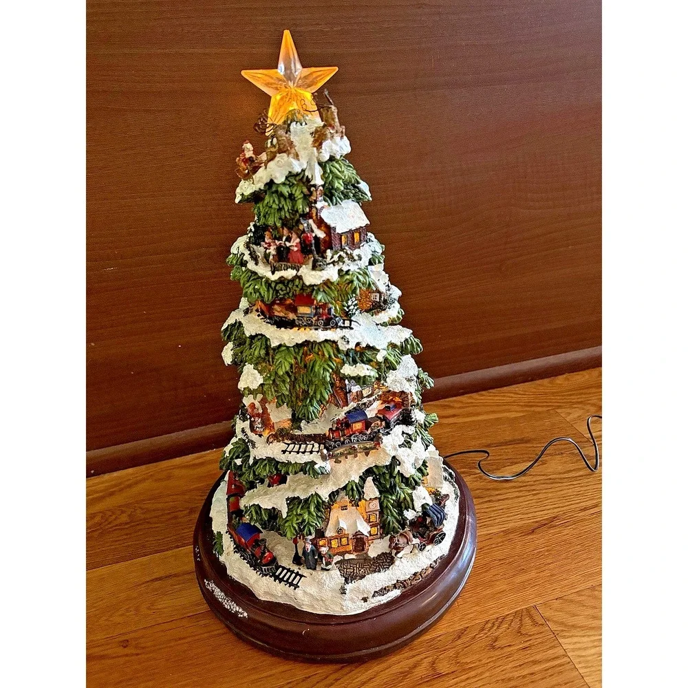 Rare LivingHome Christmas 18